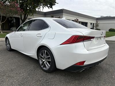 2018 Lexus IS 300 - Photo 3 - Sacramento, CA 95823