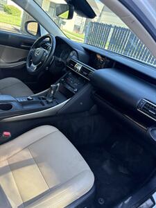 2018 Lexus IS   - Photo 12 - Sacramento, CA 95823