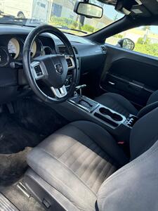 2012 Dodge Challenger R/T   - Photo 9 - Sacramento, CA 95823