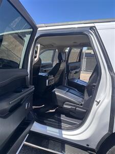 2022 Ford Expedition MAX XLT   - Photo 9 - Sacramento, CA 95823