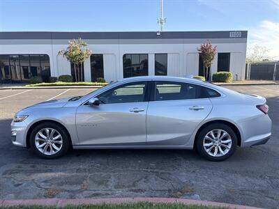 2019 Chevrolet Malibu LT   - Photo 2 - Sacramento, CA 95823
