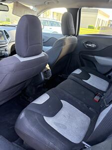 2014 Jeep Cherokee Latitude - Photo 10 - Sacramento, CA 95823