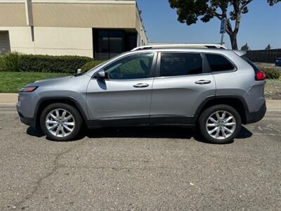 2017 Jeep Cherokee Limited   - Photo 2 - Sacramento, CA 95823