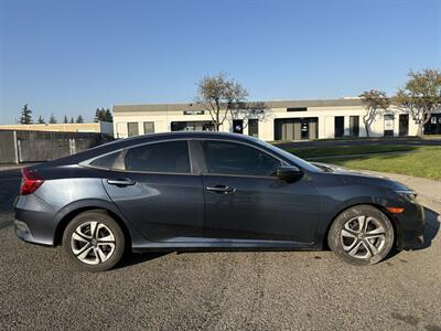 2018 Honda Civic LX   - Photo 6 - Sacramento, CA 95823