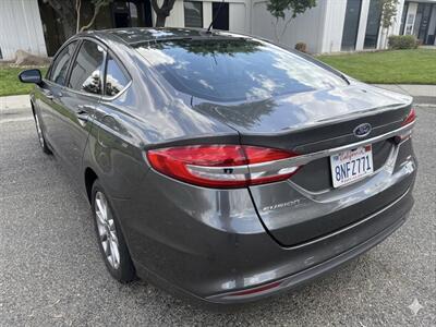 2017 Ford Fusion SE   - Photo 3 - Sacramento, CA 95823