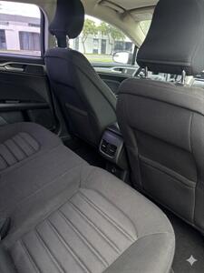 2017 Ford Fusion SE   - Photo 10 - Sacramento, CA 95823