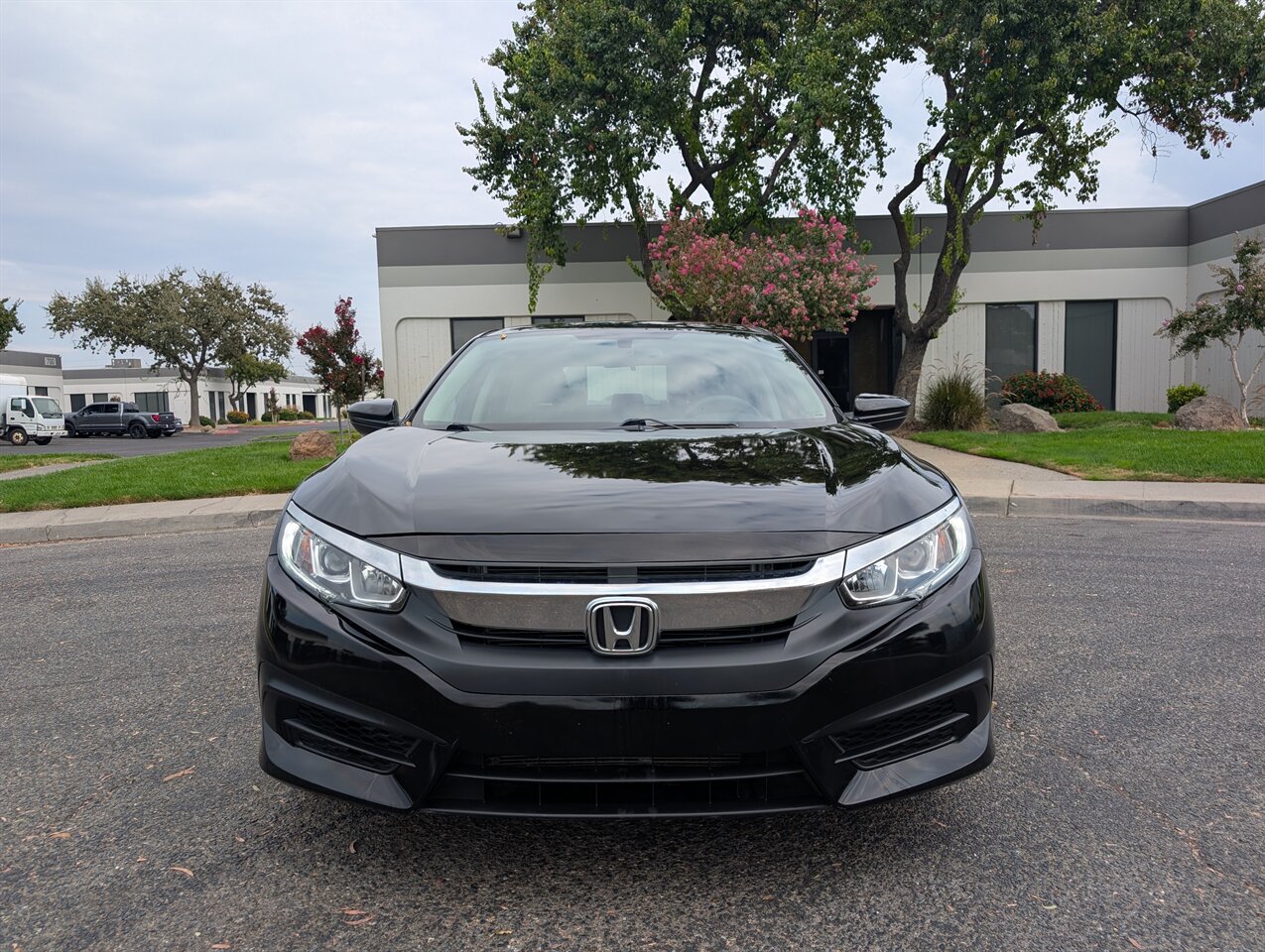 2018 Honda Civic LX - Photo 1 - Sacramento, CA 95823