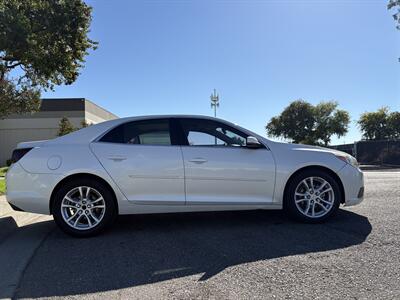 2014 Chevrolet Malibu LT   - Photo 2 - Sacramento, CA 95823
