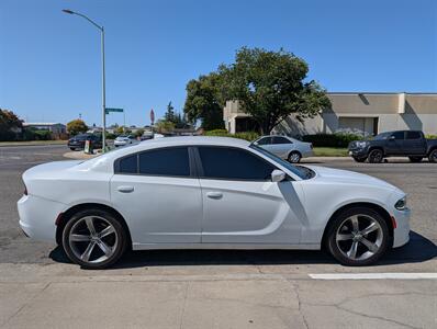 2018 Dodge Charger SXT Plus   - Photo 5 - Sacramento, CA 95823