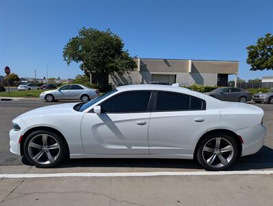 2018 Dodge Charger SXT Plus   - Photo 2 - Sacramento, CA 95823