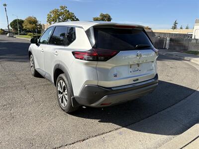 2021 Nissan Rogue SV   - Photo 3 - Sacramento, CA 95823