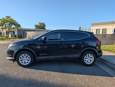 2018 Nissan Rogue Sport S   - Photo 2 - Sacramento, CA 95823