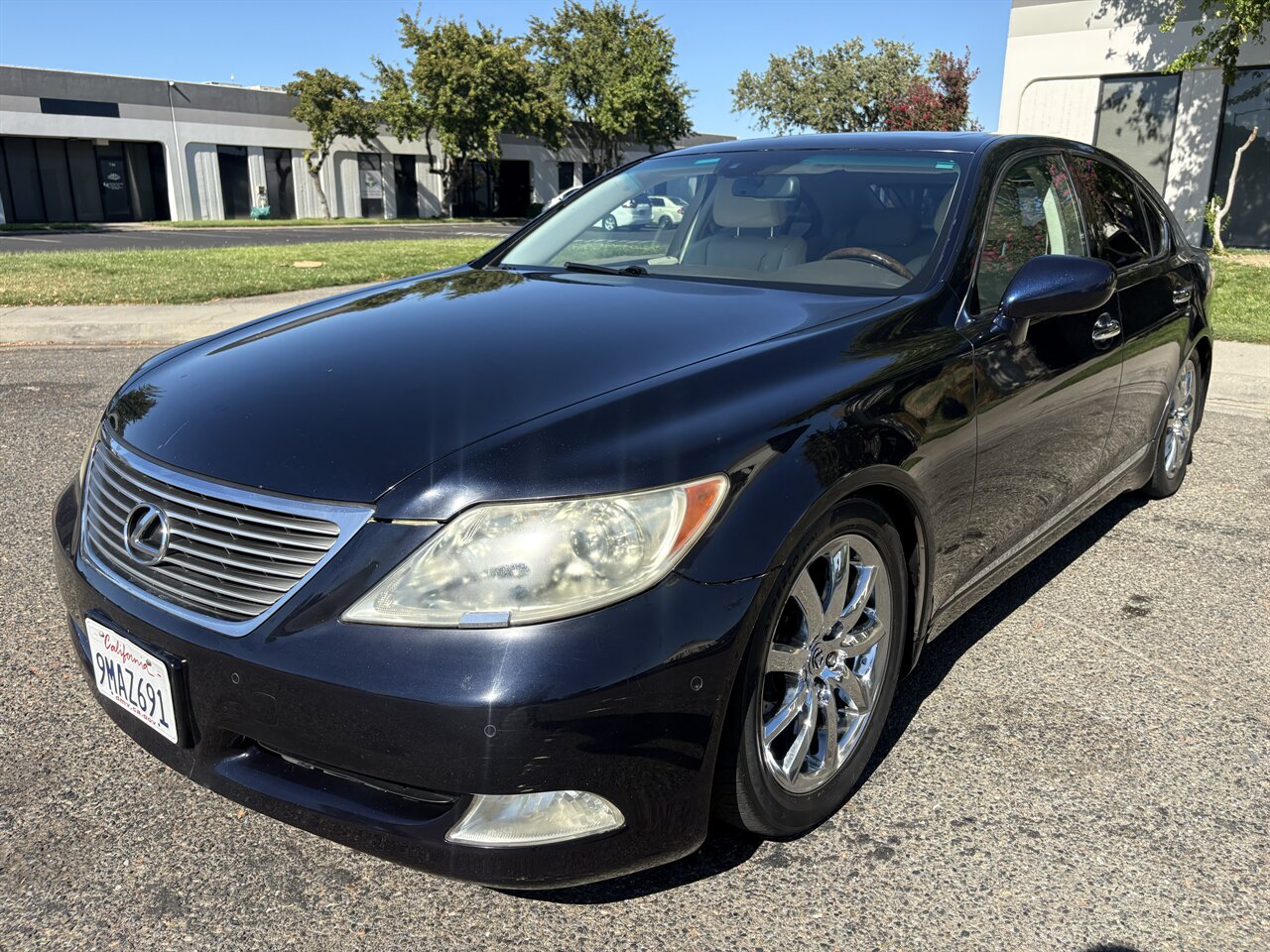 2008 Lexus LS   - Photo 1 - Sacramento, CA 95823