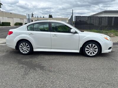 2010 Subaru Legacy 2.5i Limited   - Photo 6 - Sacramento, CA 95823