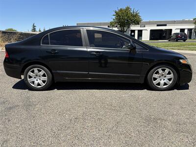2010 Honda Civic LX - Photo 6 - Sacramento, CA 95823