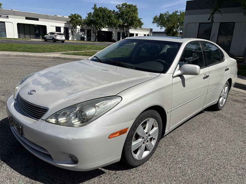 2005 Lexus ES  