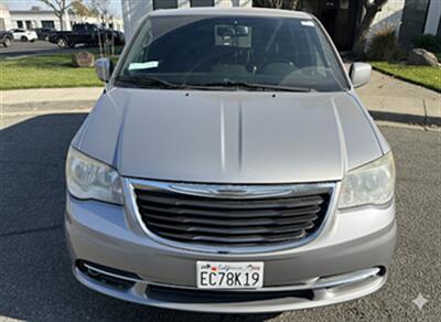 2014 Chrysler Town & Country S   - Photo 8 - Sacramento, CA 95823