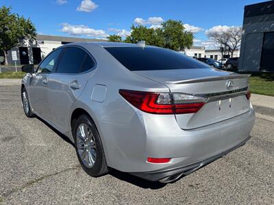 2016 Lexus ES   - Photo 3 - Sacramento, CA 95823