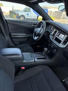 2013 Dodge Charger SE   - Photo 12 - Sacramento, CA 95823