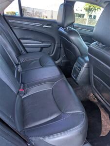 2018 Chrysler 300 Series Touring   - Photo 11 - Sacramento, CA 95823