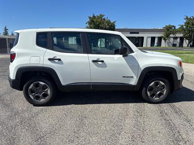 2015 Jeep Renegade Sport   - Photo 6 - Sacramento, CA 95823