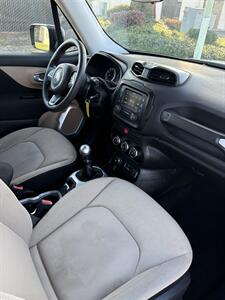 2015 Jeep Renegade Sport   - Photo 12 - Sacramento, CA 95823