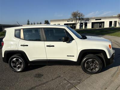 2015 Jeep Renegade Sport   - Photo 6 - Sacramento, CA 95823