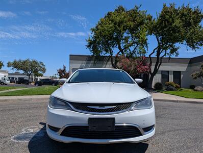 2016 Chrysler 200 Limited   - Photo 8 - Sacramento, CA 95823