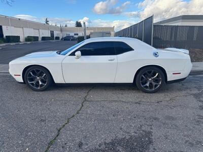 2019 Dodge Challenger R/T   - Photo 2 - Sacramento, CA 95823