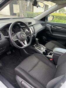 2018 Nissan Rogue S   - Photo 9 - Sacramento, CA 95823