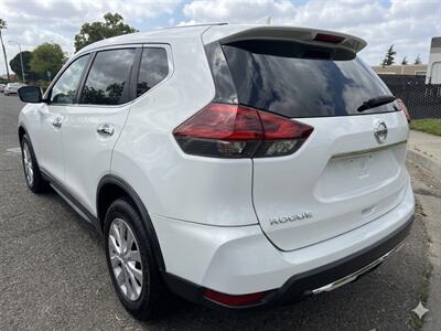 2018 Nissan Rogue S   - Photo 3 - Sacramento, CA 95823