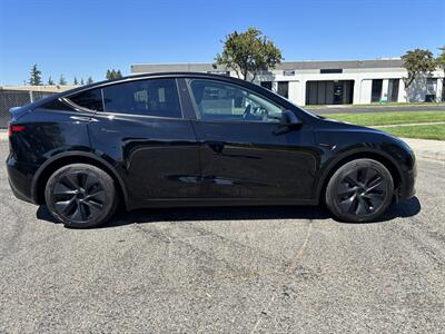 2024 Tesla Model Y   - Photo 6 - Sacramento, CA 95823