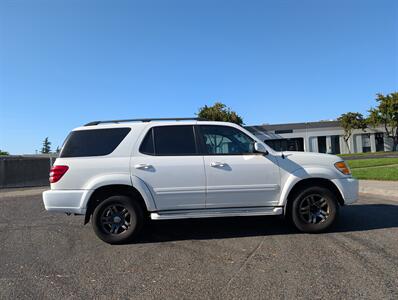 2004 Toyota Sequoia SR5   - Photo 5 - Sacramento, CA 95823