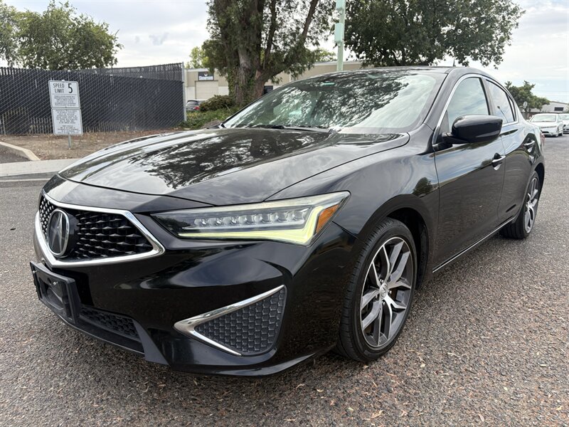 2019 Acura ILX w/Premium  