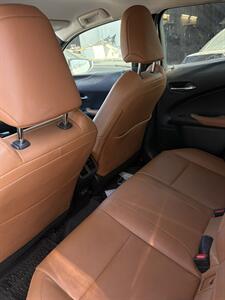 2022 Lexus UX 200   - Photo 11 - Sacramento, CA 95823