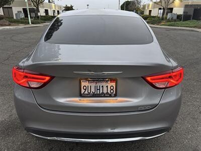2015 Chrysler 200 Limited - Photo 4 - Sacramento, CA 95823