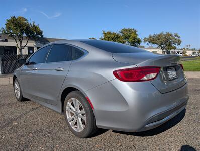 2015 Chrysler 200 Limited   - Photo 3 - Sacramento, CA 95823