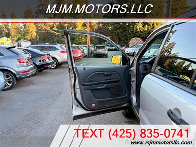 2005 Honda Pilot EX-L   - Photo 23 - Lynnwood, WA 98036