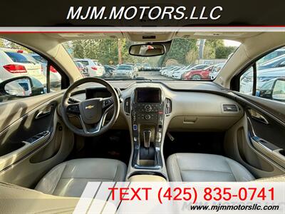 2013 Chevrolet Volt   - Photo 15 - Lynnwood, WA 98036