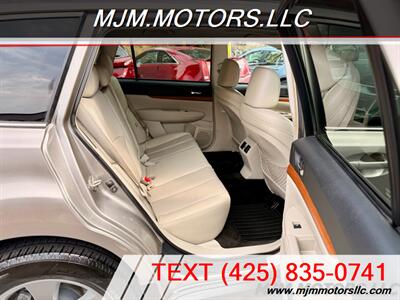 2014 Subaru Outback 2.5I LIMITED   - Photo 12 - Lynnwood, WA 98036