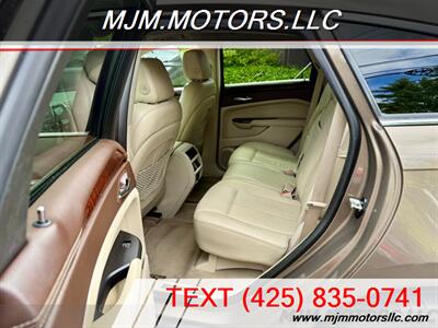 2016 Cadillac SRX LUXURY COLLECTION   - Photo 11 - Lynnwood, WA 98036
