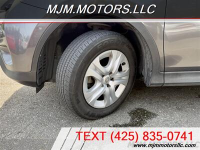 2014 Toyota RAV4 LE - Photo 26 - Lynnwood, WA 98036