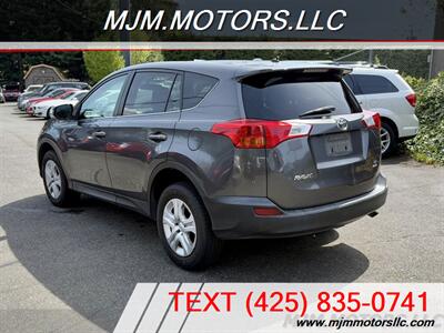 2014 Toyota RAV4 LE - Photo 4 - Lynnwood, WA 98036