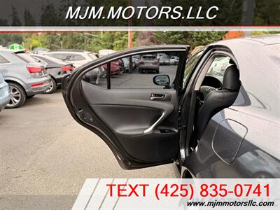 2011 Lexus IS 250   - Photo 21 - Lynnwood, WA 98036