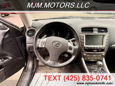 2011 Lexus IS 250   - Photo 16 - Lynnwood, WA 98036