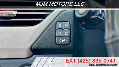 2015 GMC Yukon DENALI   - Photo 19 - Lynnwood, WA 98036