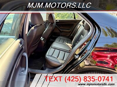 2010 Volkswagen Jetta SE PZEV   - Photo 10 - Lynnwood, WA 98036