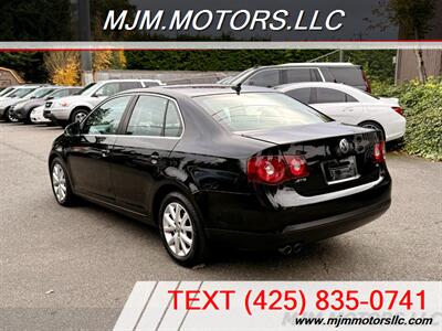 2010 Volkswagen Jetta SE PZEV   - Photo 3 - Lynnwood, WA 98036