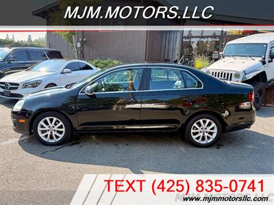 2010 Volkswagen Jetta SE PZEV   - Photo 2 - Lynnwood, WA 98036