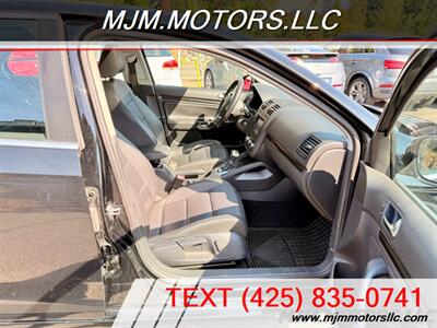 2010 Volkswagen Jetta SE PZEV   - Photo 13 - Lynnwood, WA 98036